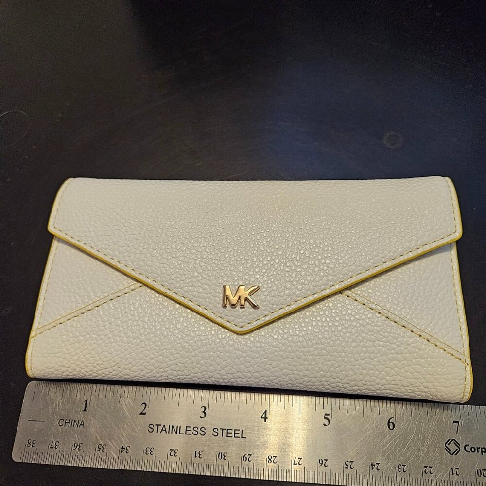 Michael Kors Slim Leather Wallet White